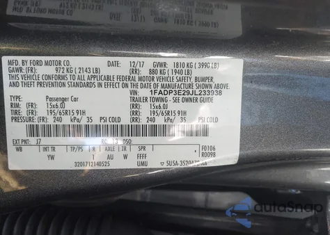 2018 Ford Focus S из США, поврежденный, VIN 1FADP3E29JL233938